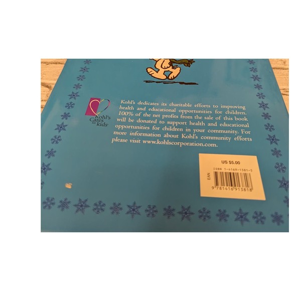 Snoopy Flyng Ace to the Rescue Hard Cover -Charlie Brown - Picture 8 of 8